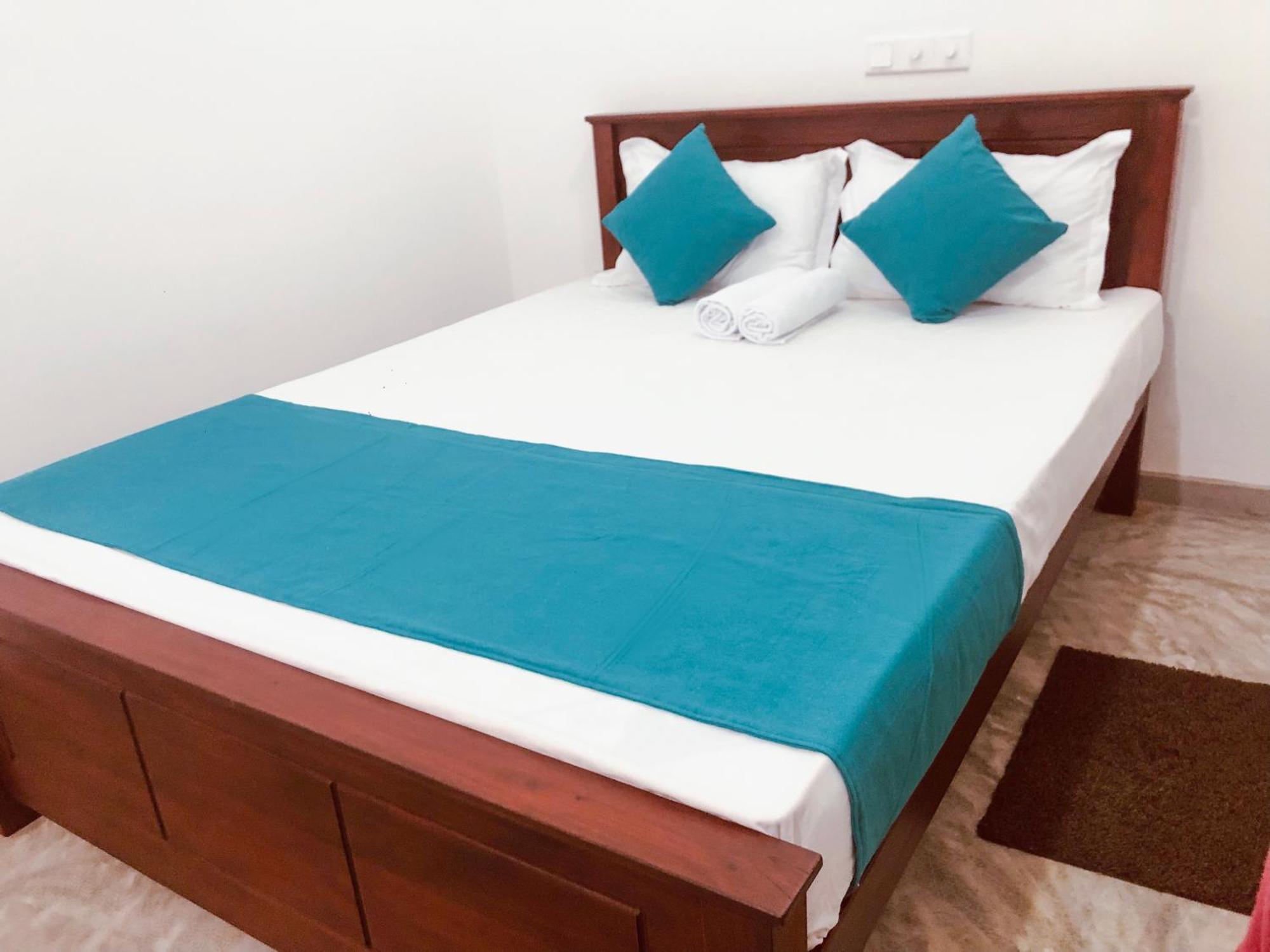 Hotel Waves Hikkaduwa Zewnętrze zdjęcie